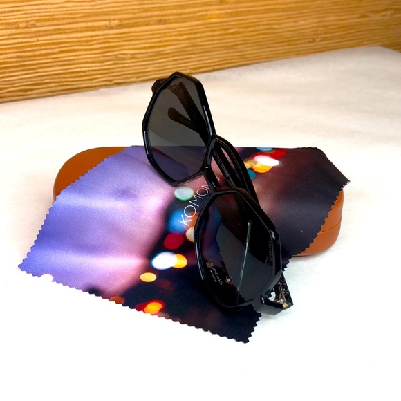 KOMONO Bonnie Black Transparent Sunglasses (NEW) - Picture 4 of 11